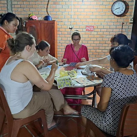 Ngoc Phuong Homestay Vĩnh Long Екстериор снимка