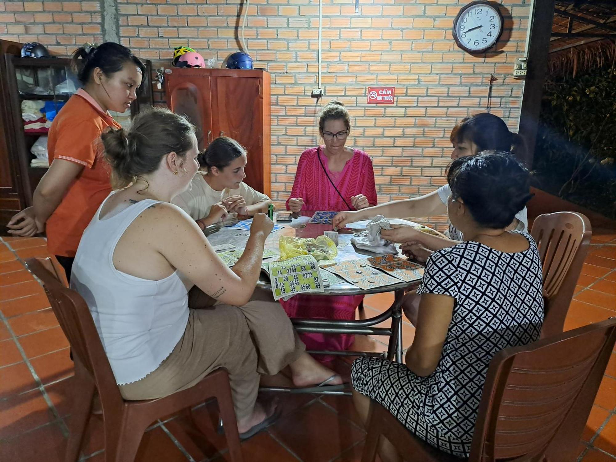 Ngoc Phuong Homestay Vĩnh Long Екстериор снимка